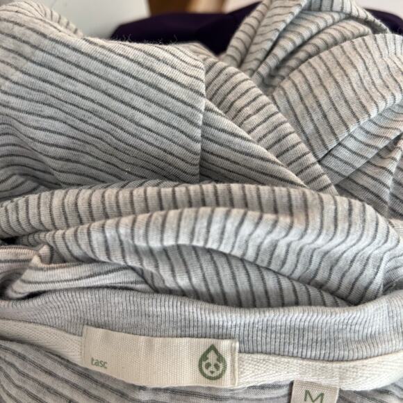 Tasc Performance Dress Medium Womens Gray Striped Sleeveless Side Slit Midi (2) - Picture 11 of 12